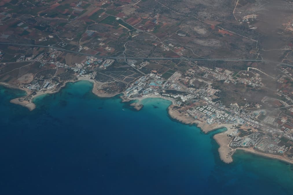 Wie weit ist Zypern von der Türkei entfernt? Entfernung und Reiseoptionen erklärt